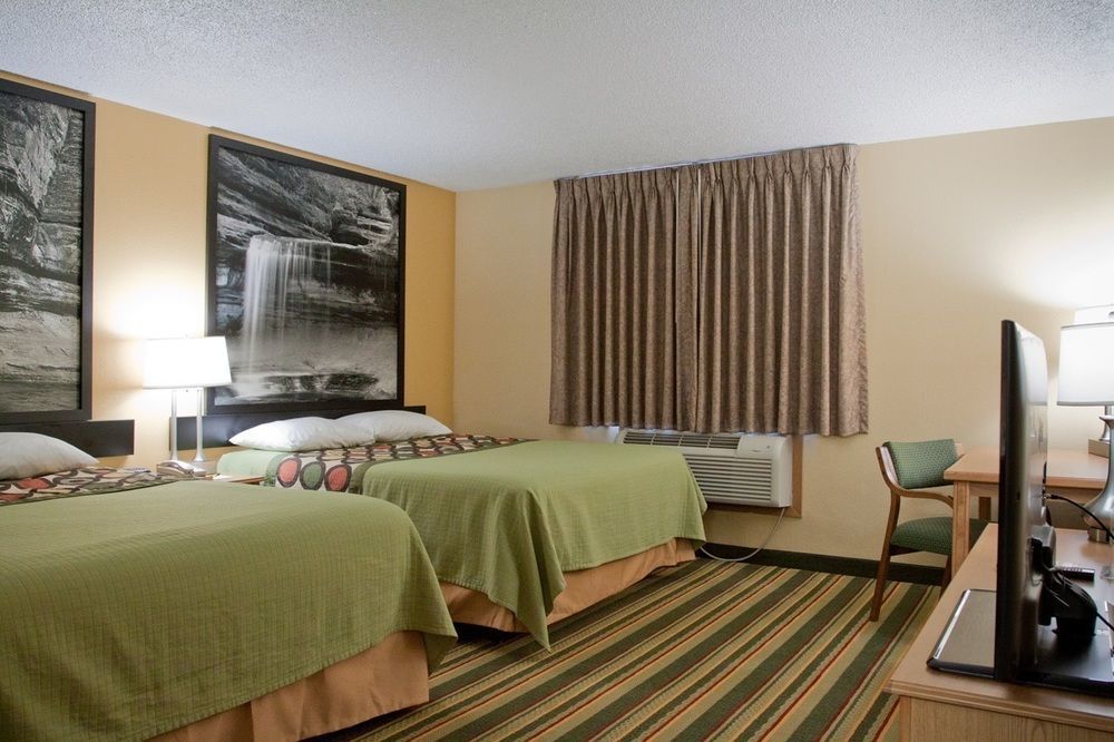 Hotel Super 8 By Wyndham Ottawa Starved Rock Extérieur photo